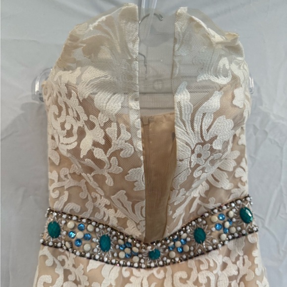 Nina Canacci Cream Blue Beaded Lace Embroidered Mermaid Event wedding Dress Sz 6 - Picture 11 of 16